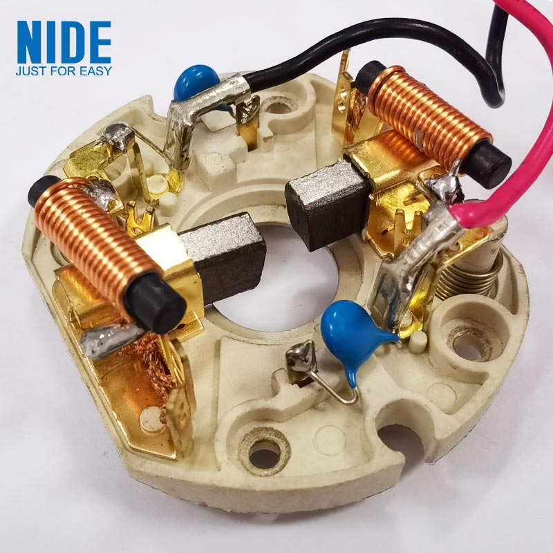 Как въглеродните четки подобряват моторните характеристики и дълголетието